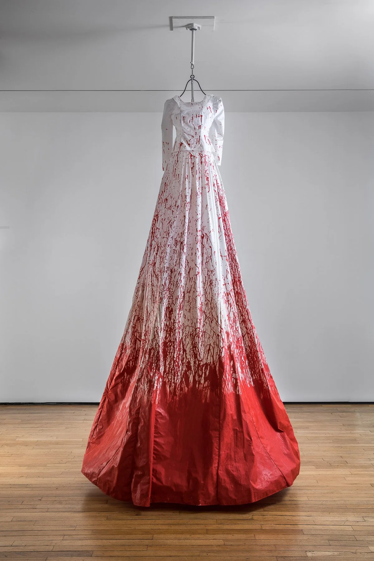CHIHARU SHIOTA–塩田千春